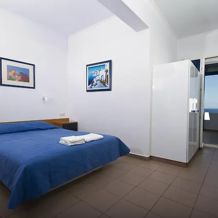 Appartement Vrahia *