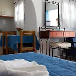 شقة Vrahia *