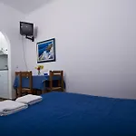 شقة Vrahia *
